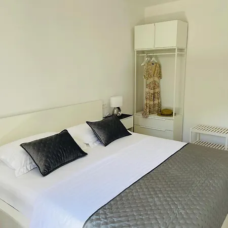 Tajnikov * Hvar Town